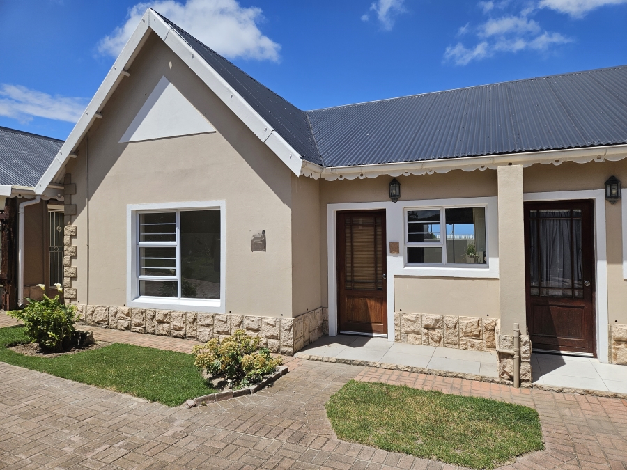 3 Bedroom Property for Sale in Marina Martinique Eastern Cape